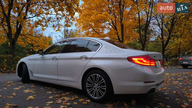 Седан BMW 5 Series 2017 в Ивано-Франковске