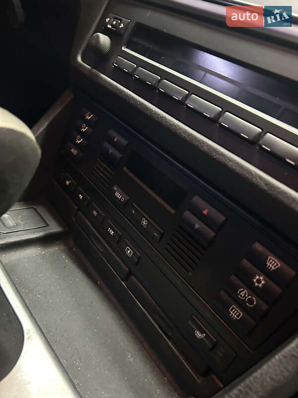 Седан BMW 5 Series 2001 в Володимирі