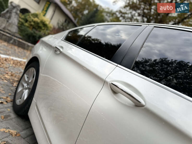 Седан BMW 5 Series 2013 в Дрогобичі