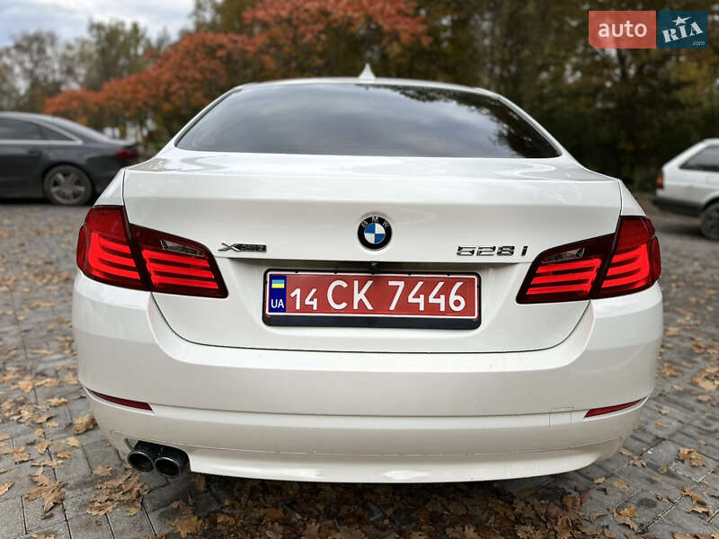 Седан BMW 5 Series 2013 в Дрогобичі