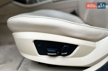 Седан BMW 5 Series 2013 в 