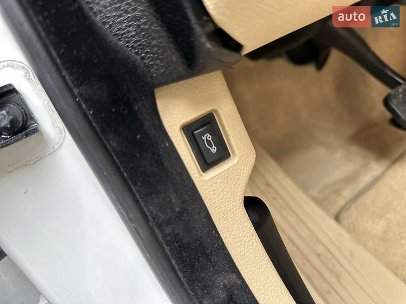 Седан BMW 5 Series 2013 в Дрогобичі