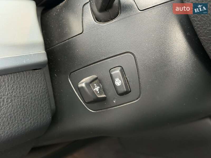 Седан BMW 5 Series 2013 в Львове фото 19 Седан BMW 5 Series 2013 в Львове