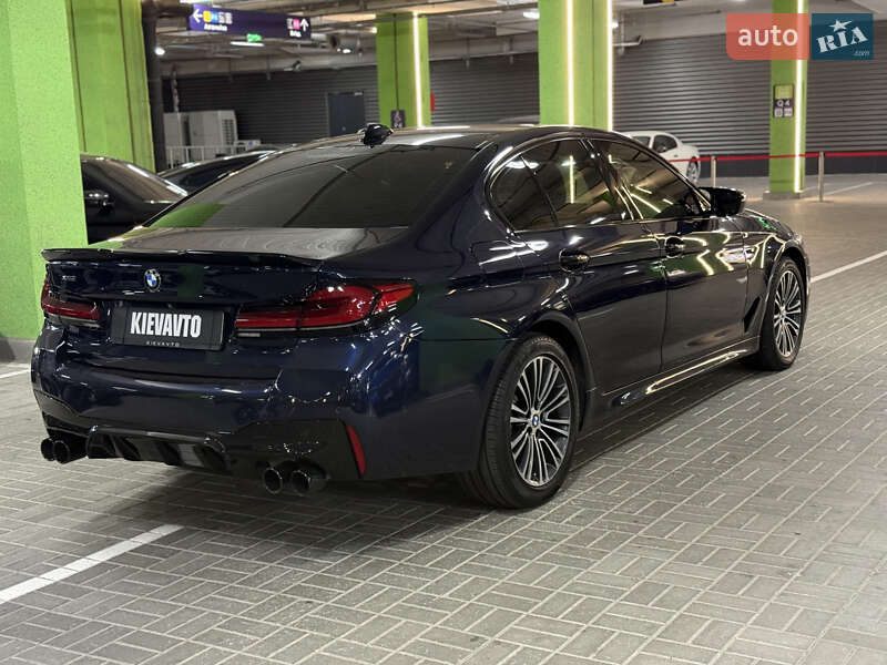 Седан BMW 5 Series 2017 в Києві