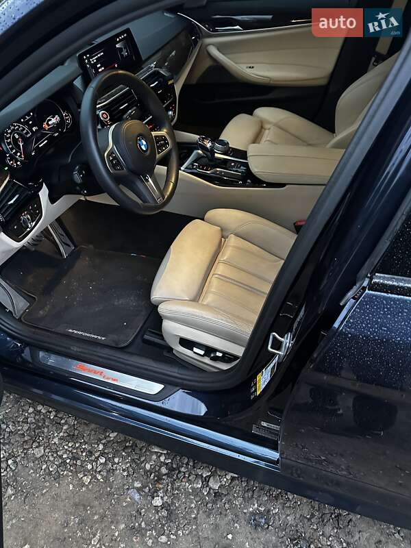 Седан BMW 5 Series 2017 в Киеве фото 10 Седан BMW 5 Series 2017 в Киеве