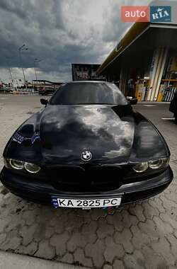 Седан BMW 5 Series 2000 в Києві