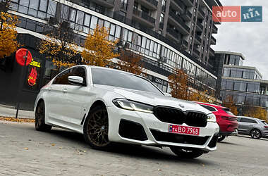Седан BMW 5 Series 2023 в Ужгороде