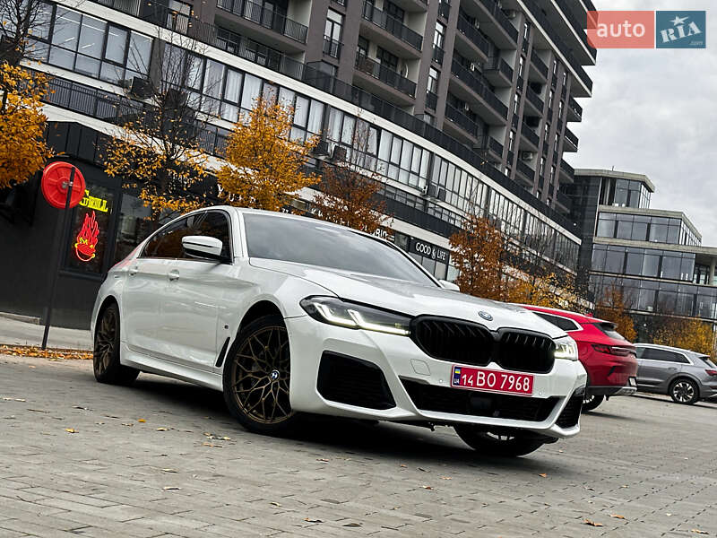 BMW 5 Series 2023