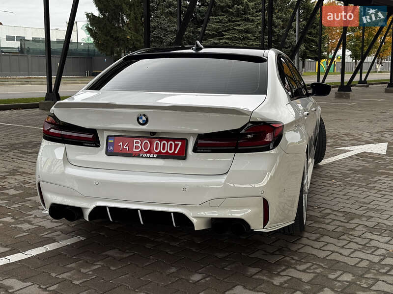 Седан BMW 5 Series 2017 в Тернополе