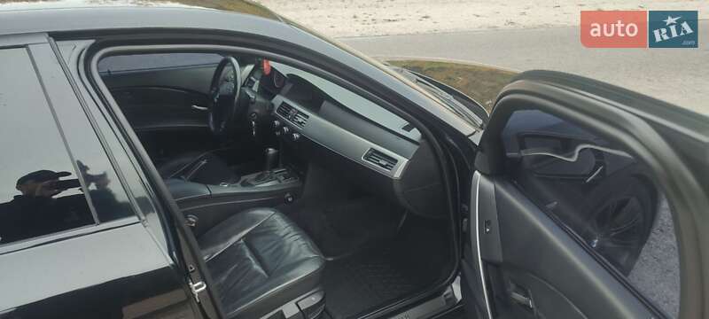 Седан BMW 5 Series 2003 в Дніпрі