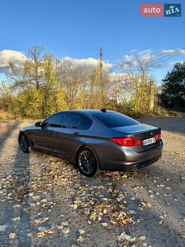 Седан BMW 5 Series 2017 в Івано-Франківську