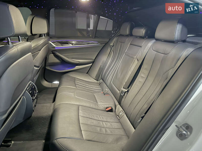 Седан BMW 5 Series 2017 в Днепре