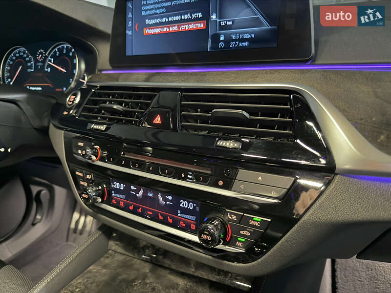 Седан BMW 5 Series 2017 в Днепре