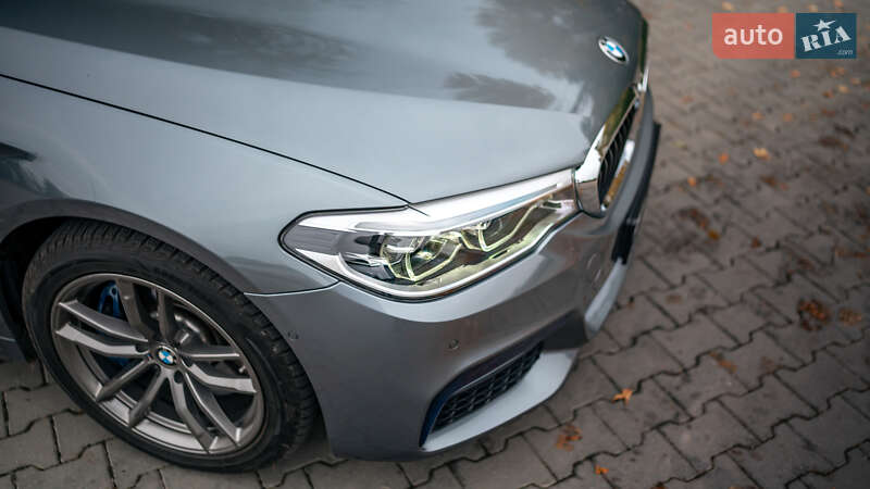 Седан BMW 5 Series 2019 в Хмельницком
