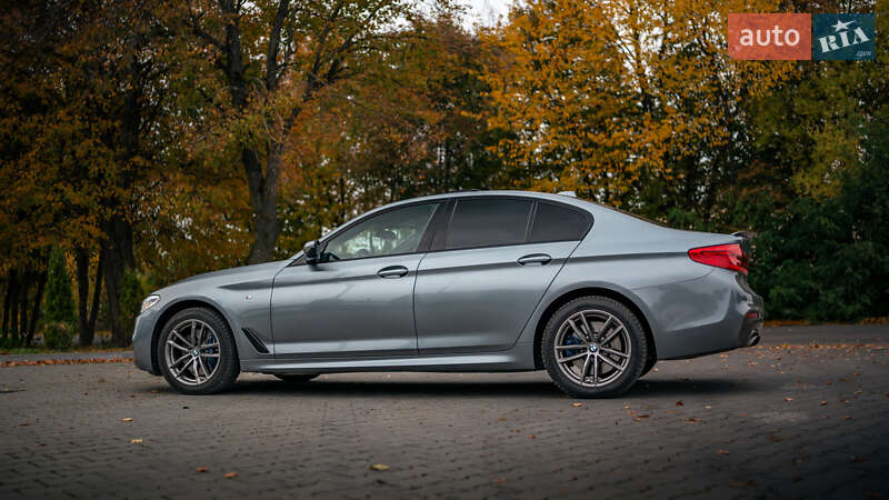 Седан BMW 5 Series 2019 в Хмельницком