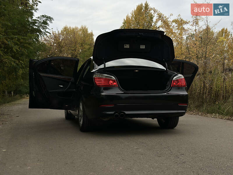 Седан BMW 5 Series 2008 в Броварах