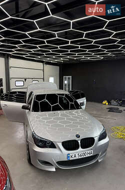 Седан BMW 5 Series 2003 в Львове