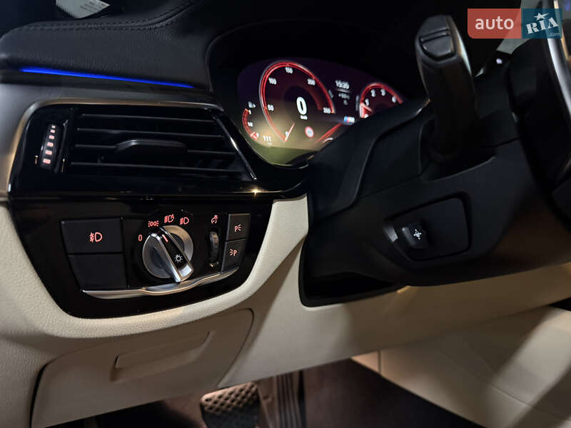 Седан BMW 5 Series 2017 в Киеве фото 24 Седан BMW 5 Series 2017 в Киеве