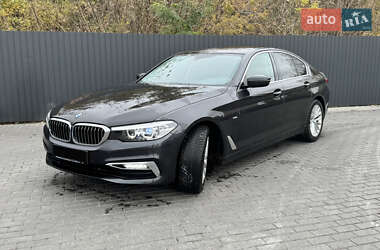 Седан BMW 5 Series 2017 в Киеве
