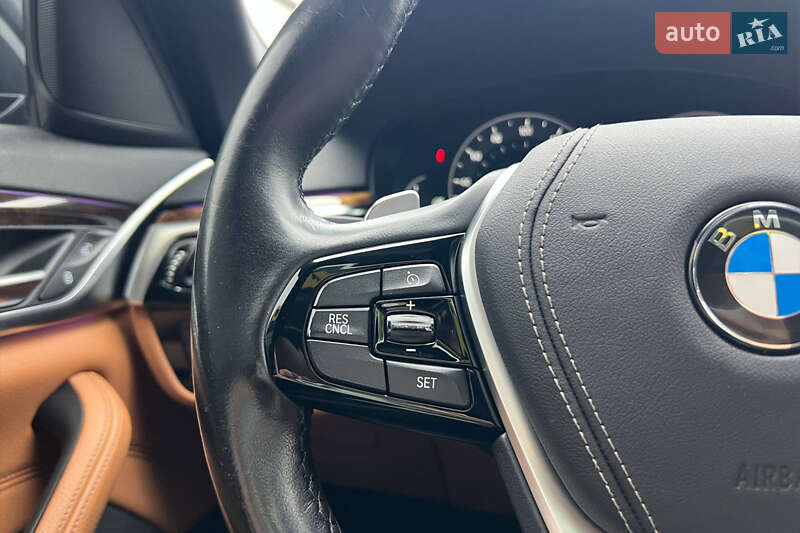 Седан BMW 5 Series 2018 в Ивано-Франковске фото 24 Седан BMW 5 Series 2018 в Ивано-Франковске