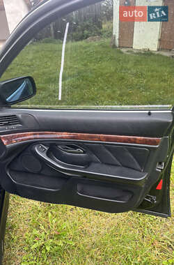 Универсал BMW 5 Series 2002 в 