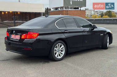 Седан BMW 5 Series 2015 в 