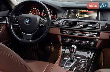 Седан BMW 5 Series 2015 в 
