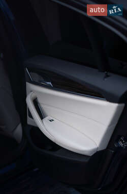 Седан BMW 5 Series 2020 в 