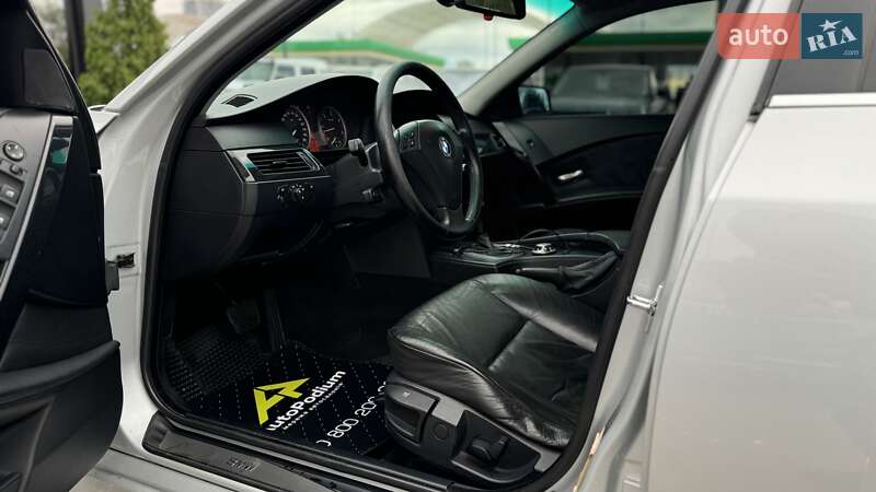 Седан BMW 5 Series 2003 в Києві