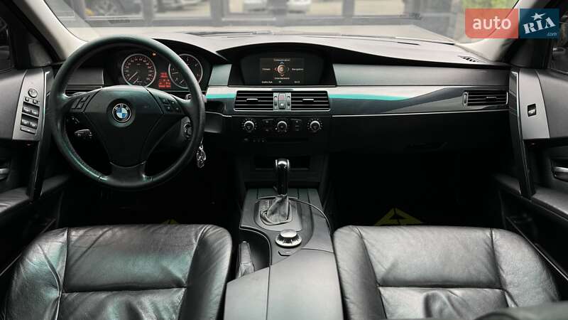 Седан BMW 5 Series 2003 в Києві