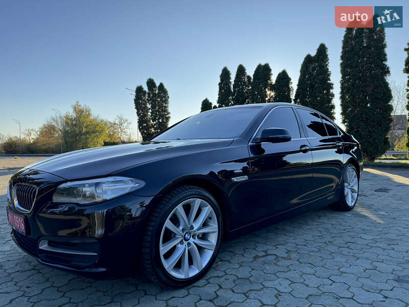 Седан BMW 5 Series 2014 в Дубно