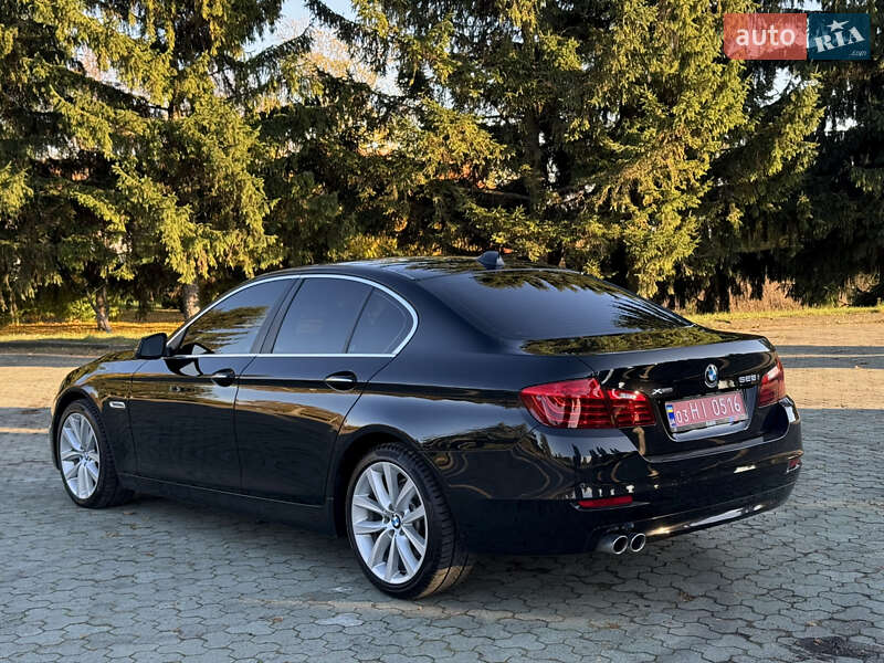 Седан BMW 5 Series 2014 в Дубно