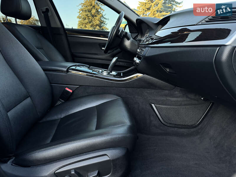 Седан BMW 5 Series 2014 в Дубно