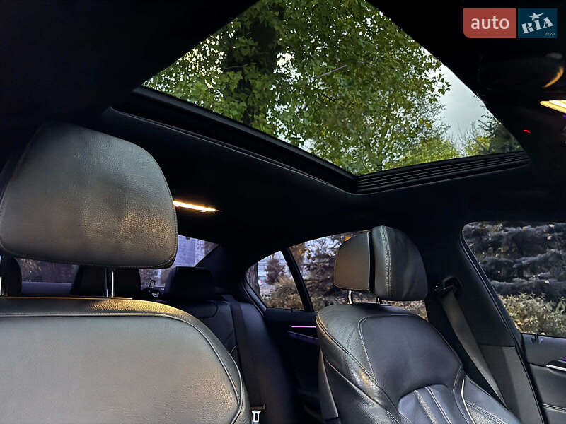 Седан BMW 5 Series 2019 в Киеве фото 28 Седан BMW 5 Series 2019 в Киеве
