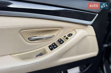Седан BMW 5 Series 2016 в 