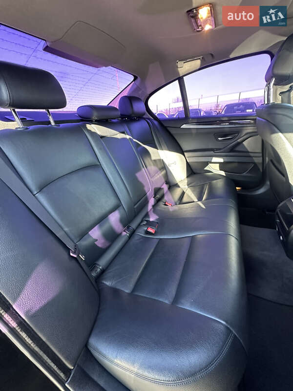 Седан BMW 5 Series 2015 в Івано-Франківську фото 34 Седан BMW 5 Series 2015 в Івано-Франківську