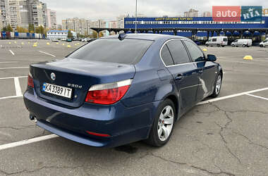 Седан BMW 5 Series 2004 в  фото 9 Седан BMW 5 Series 2004 в