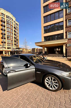 Седан BMW 5 Series 2015 в 