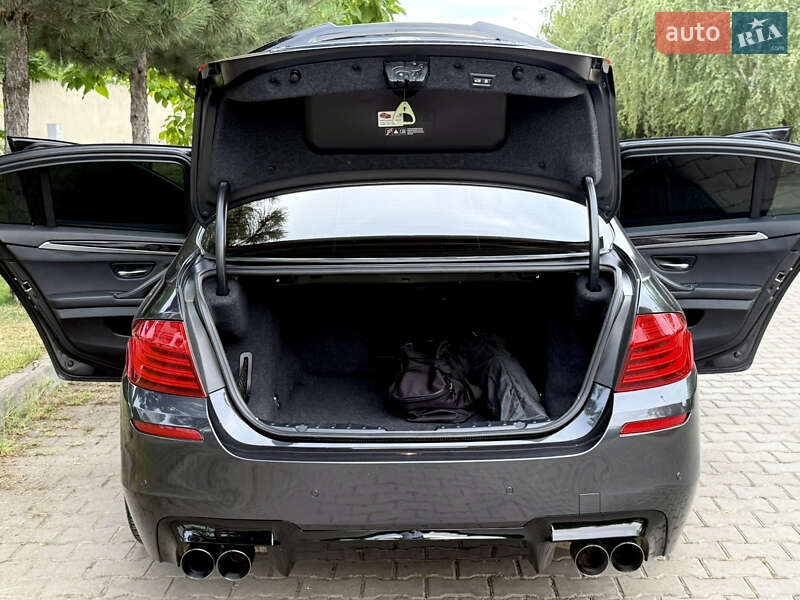 Седан BMW 5 Series 2013 в Одессе