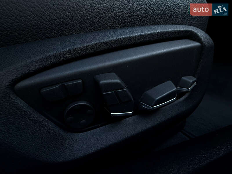 Седан BMW 5 Series 2013 в Одессе