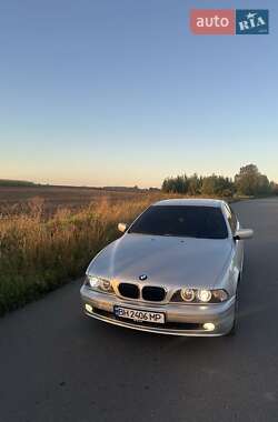 Седан BMW 5 Series 2001 в 