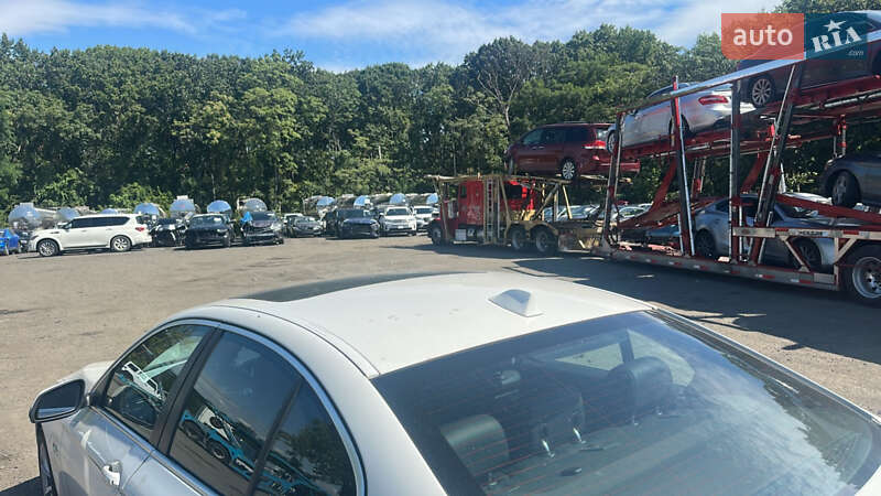 Седан BMW 5 Series 2014 в Киеве