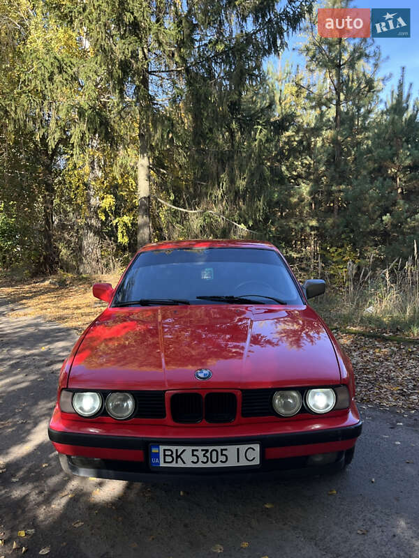 Седан BMW 5 Series 1991 в Радивиліві фото 3 Седан BMW 5 Series 1991 в Радивиліві