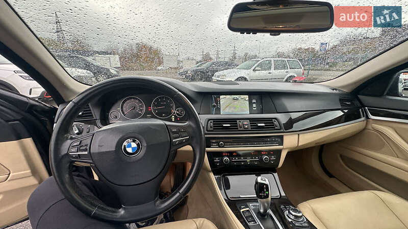 Седан BMW 5 Series 2011 в Полтаве