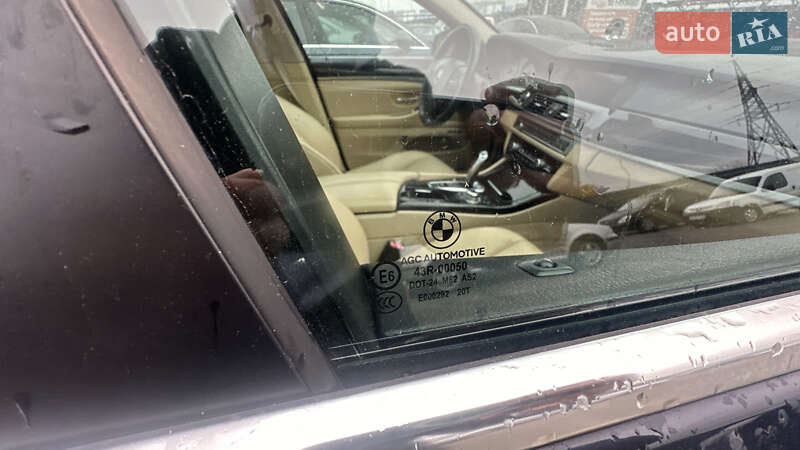 Седан BMW 5 Series 2011 в Полтаве