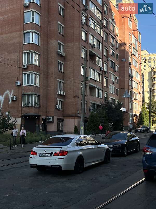 Седан BMW 5 Series 2011 в Білій Церкві