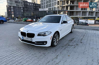 Седан BMW 5 Series 2016 в Львове