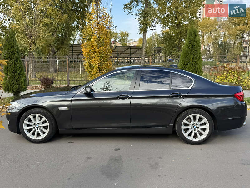 Седан BMW 5 Series 2011 в Киеве
