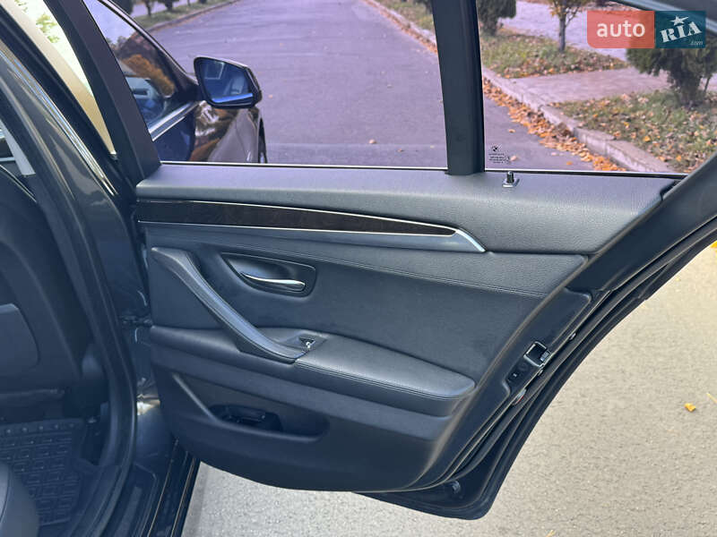 Седан BMW 5 Series 2011 в Киеве