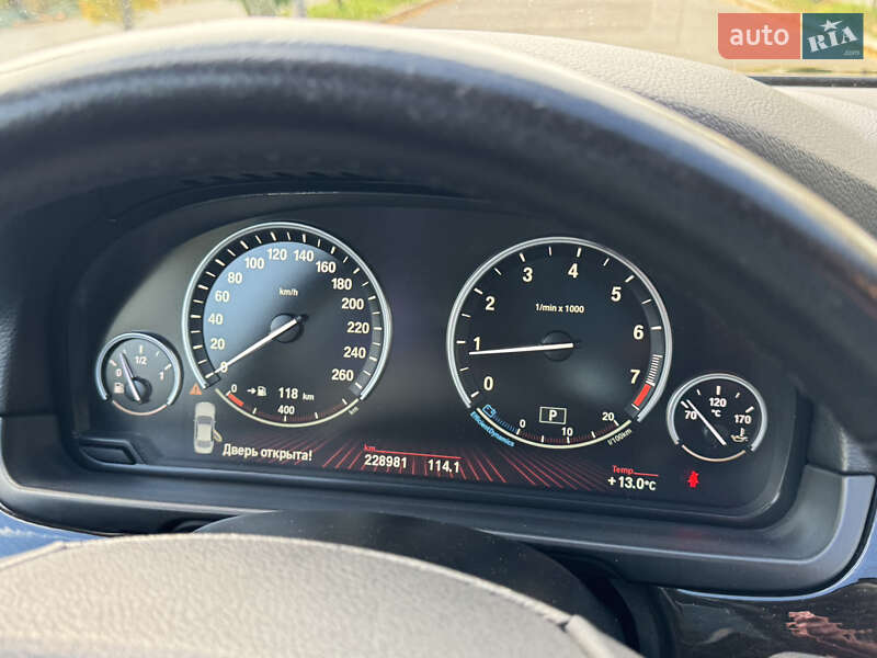 Седан BMW 5 Series 2011 в Киеве